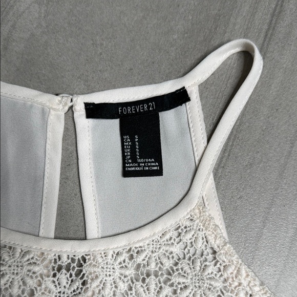 Forever 21 Cream and White Tank Top with Lace Detailing - Picture 3 of 5
